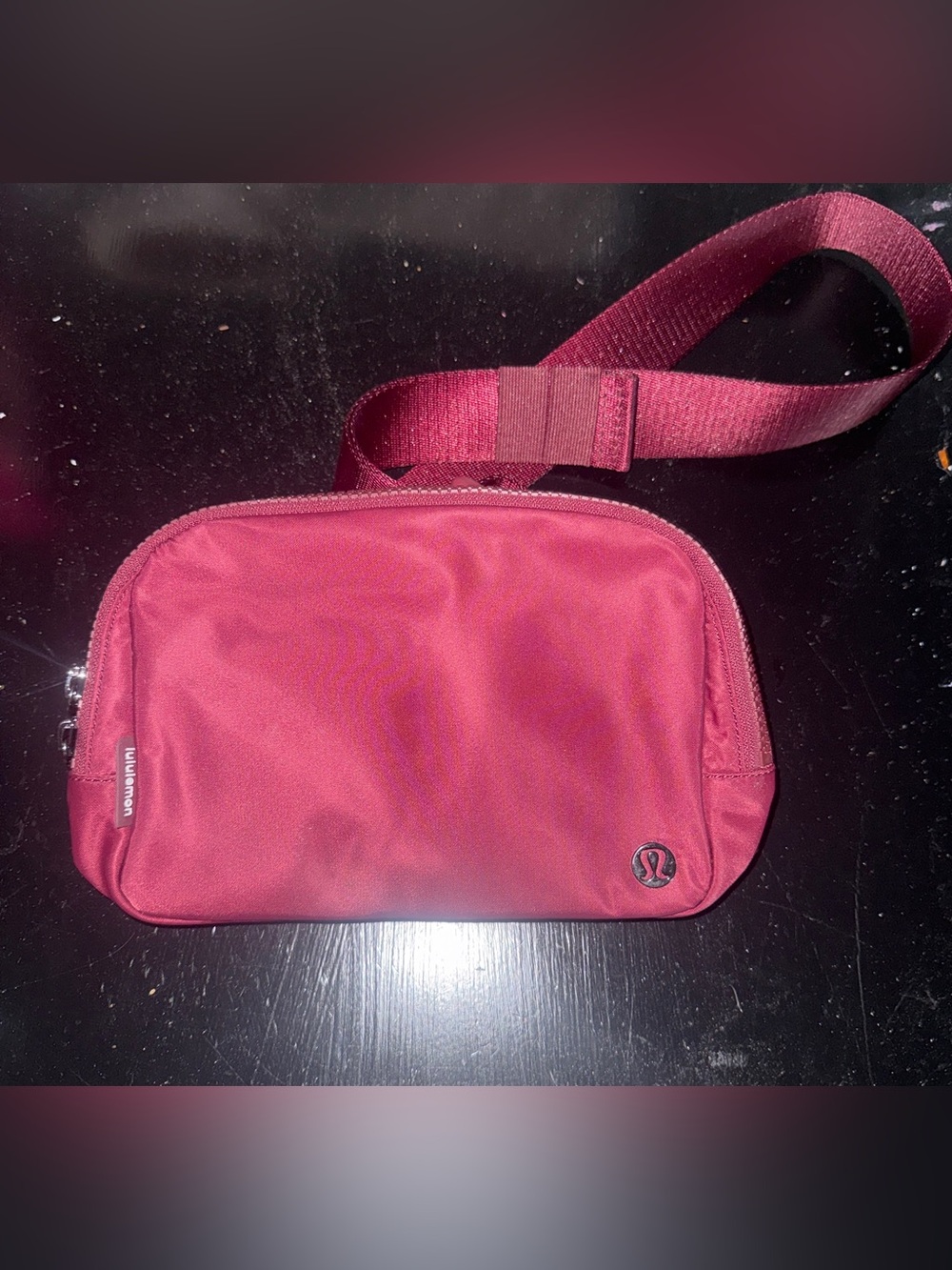 Everywhere Belt Bag Large 2L Burgundy with gunmetal  hardware